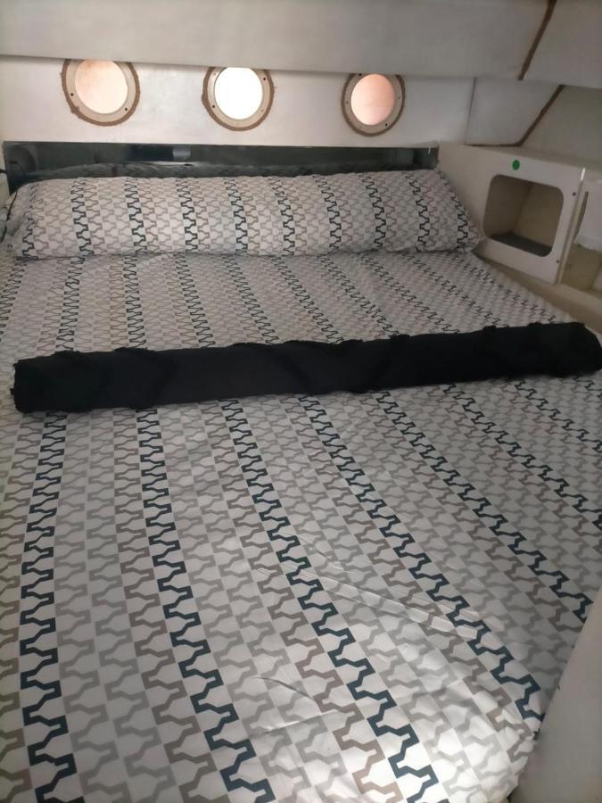 Barco Lucky Hotel Sant Adria de Besos Luaran gambar